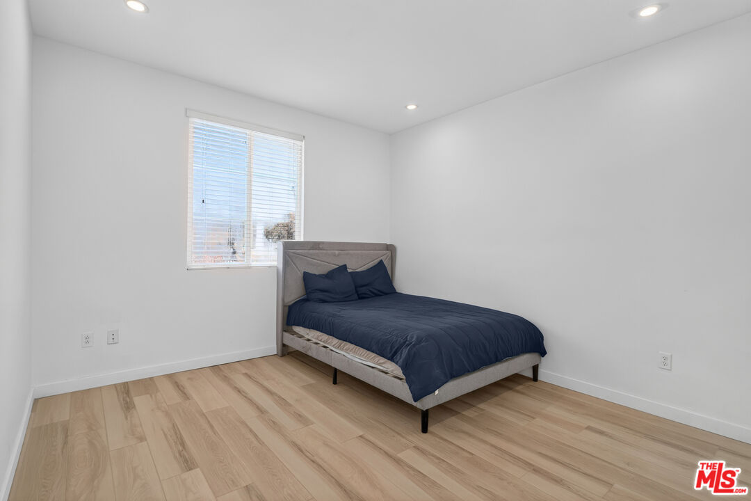 360 W Avenue 26 Unit: 236
