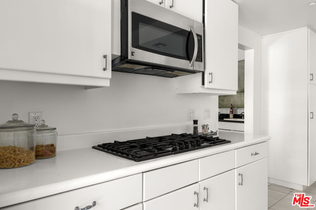 11606 Chenault St Unit: 101
