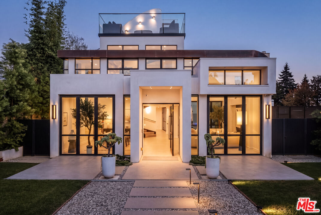 218 Alta Ave