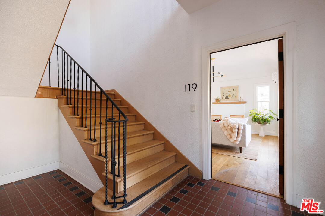 119 Rosemont Ave