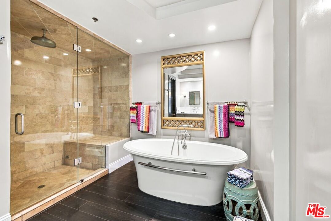2132 Century Park Ln Unit: 209