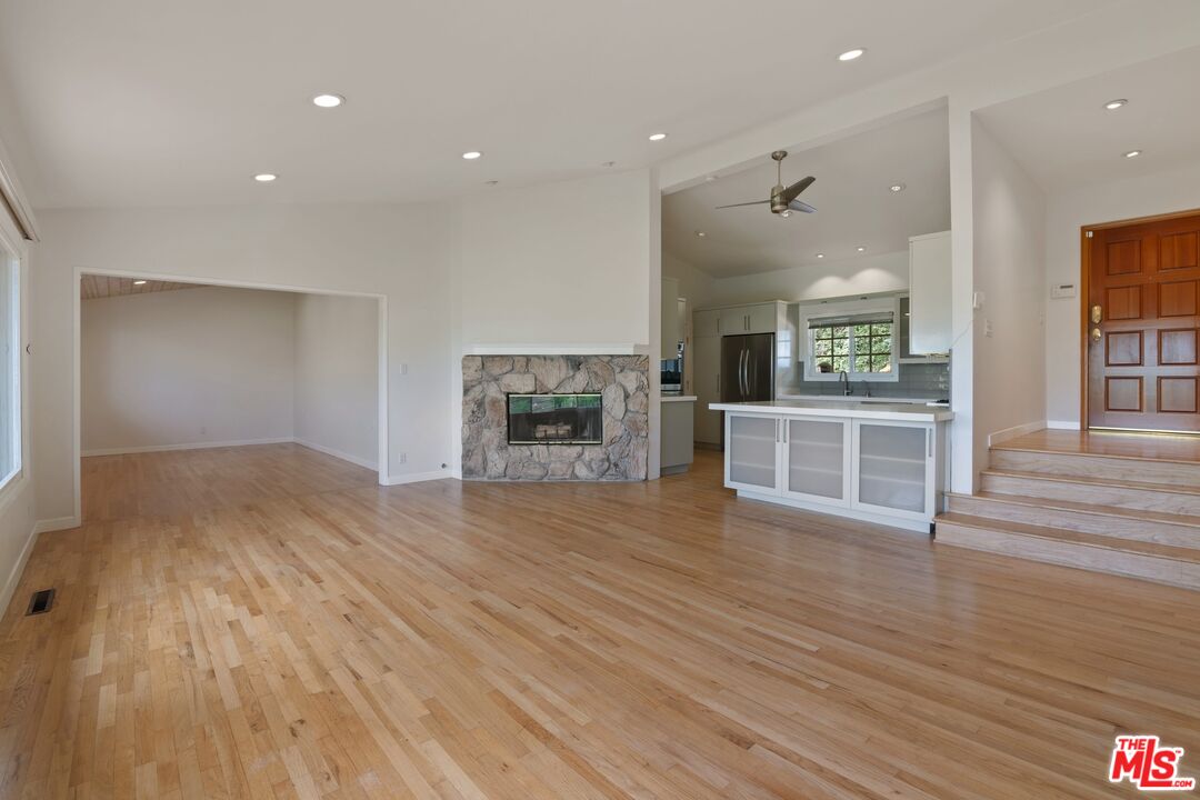 13463 Rand Dr