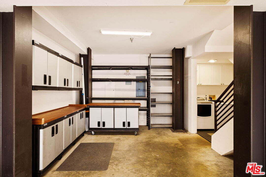 5400 Playa Vista Dr Unit: 14