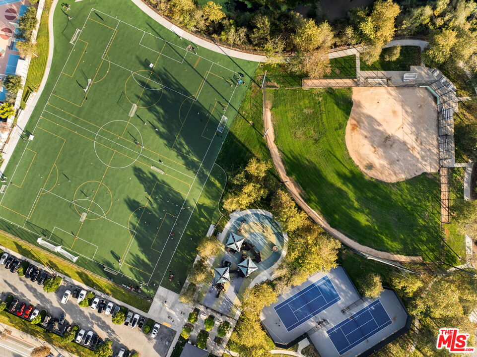 5400 Playa Vista Dr Unit: 14