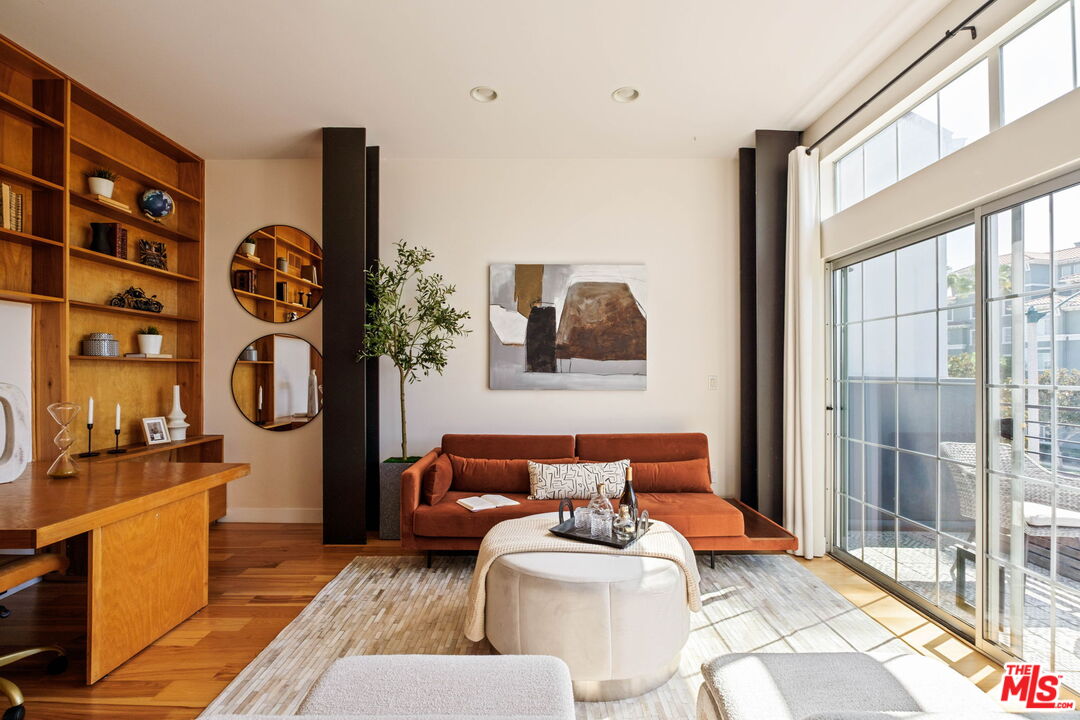 5400 Playa Vista Dr Unit: 14