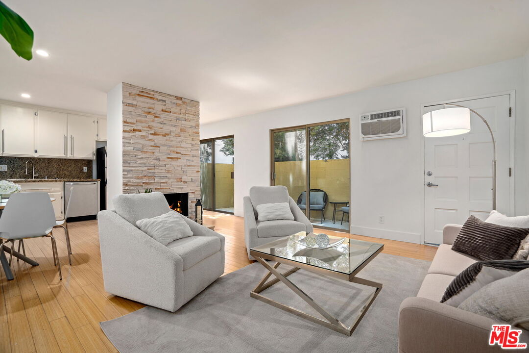 11959 Dorothy St Unit: 2