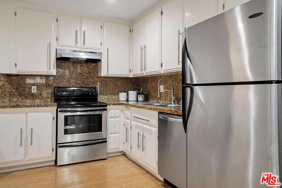 11959 Dorothy St Unit: 2