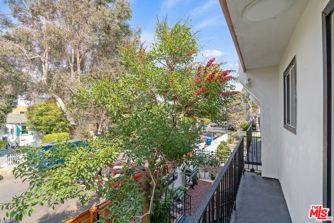 1025 Pleasantview Ave Unit: B