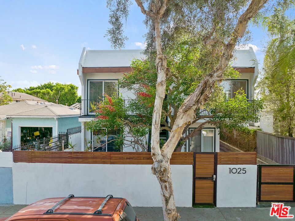 1025 Pleasantview Ave Unit: B