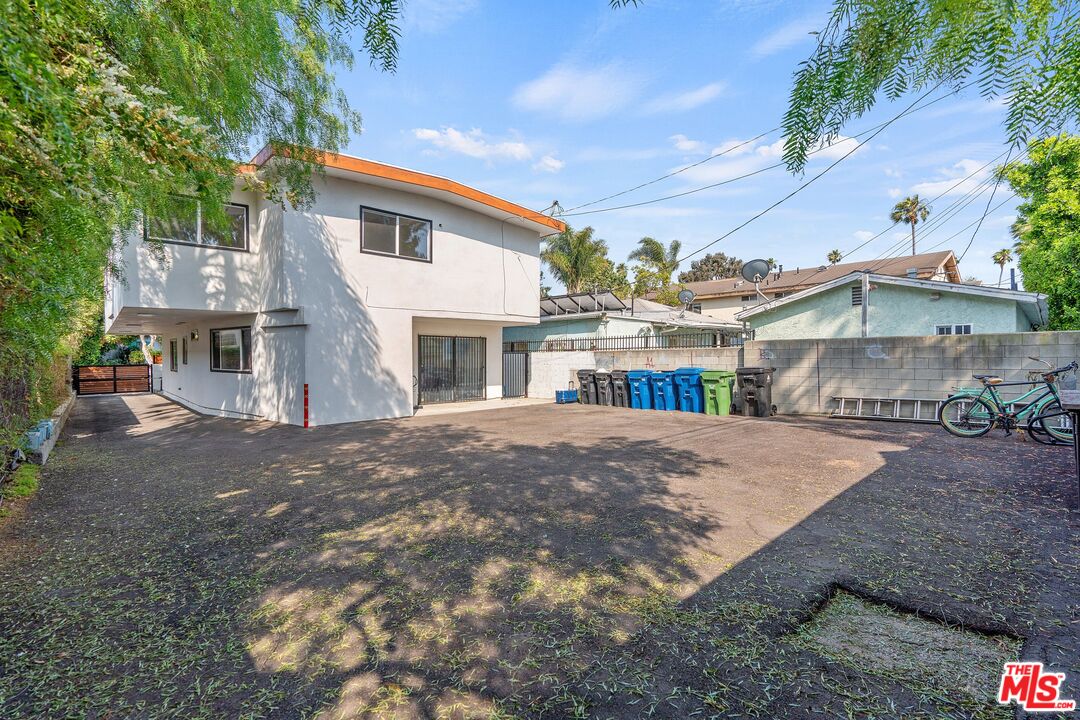 1025 Pleasantview Ave Unit: B