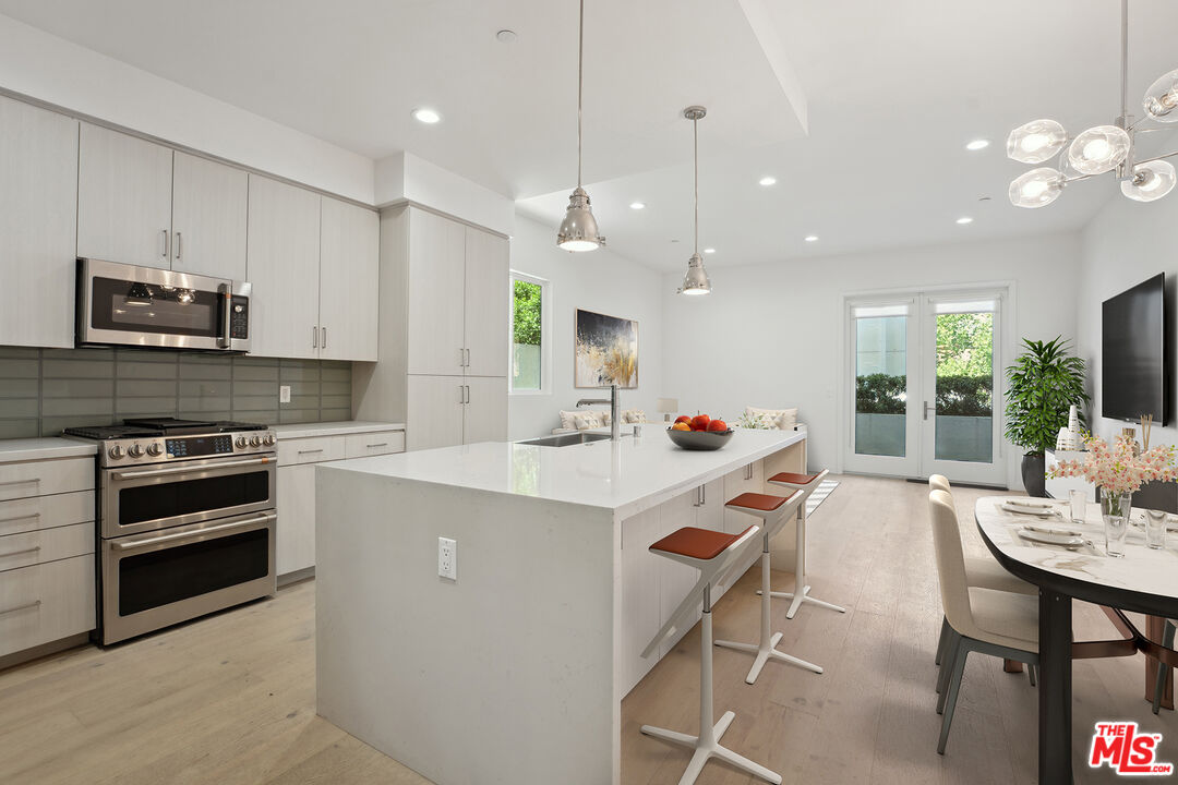 1746 Garfield Pl Unit: 101