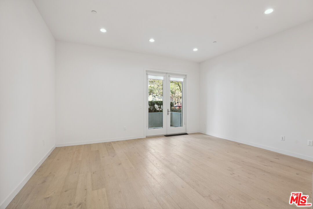 1746 Garfield Pl Unit: 101