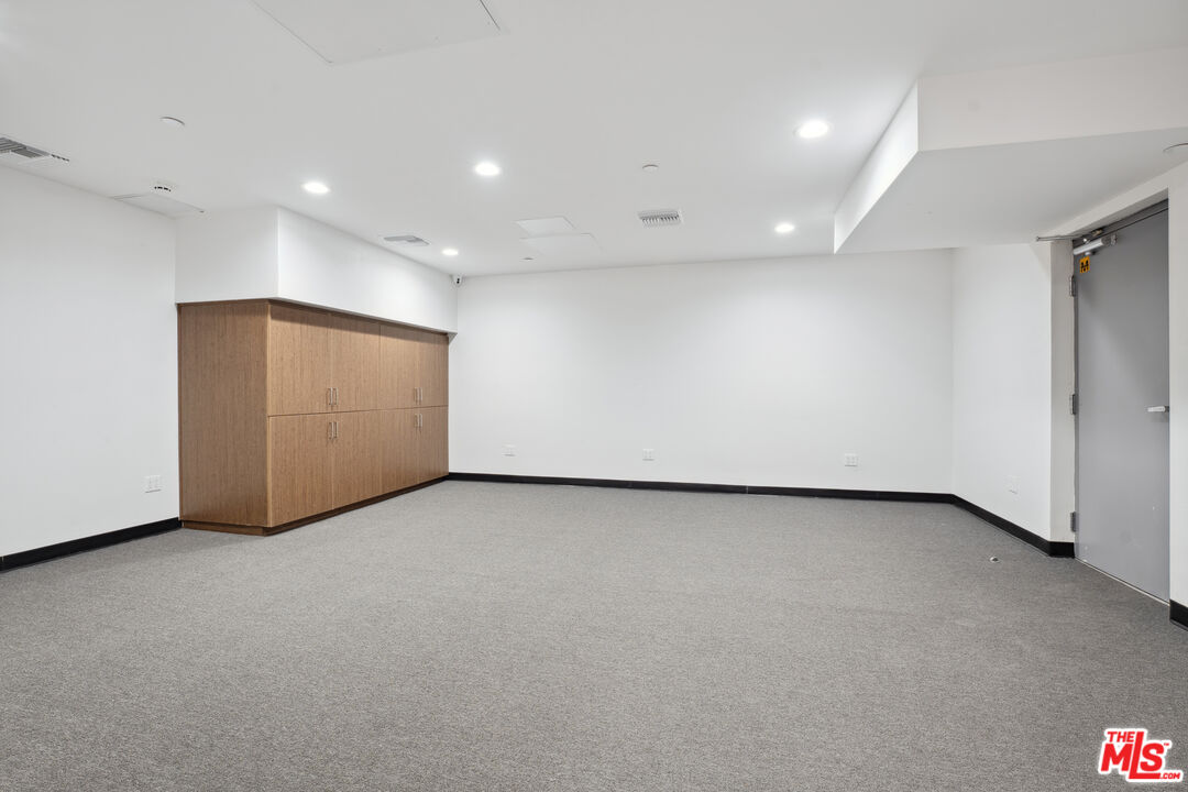 1746 Garfield Pl Unit: 203