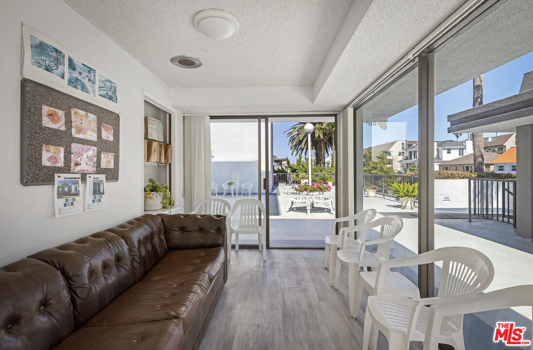 721 Esplanade Unit: 306