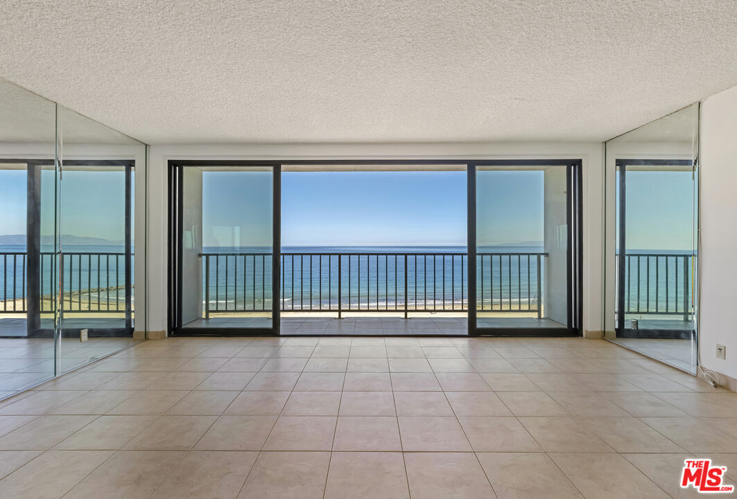 721 Esplanade Unit: 306