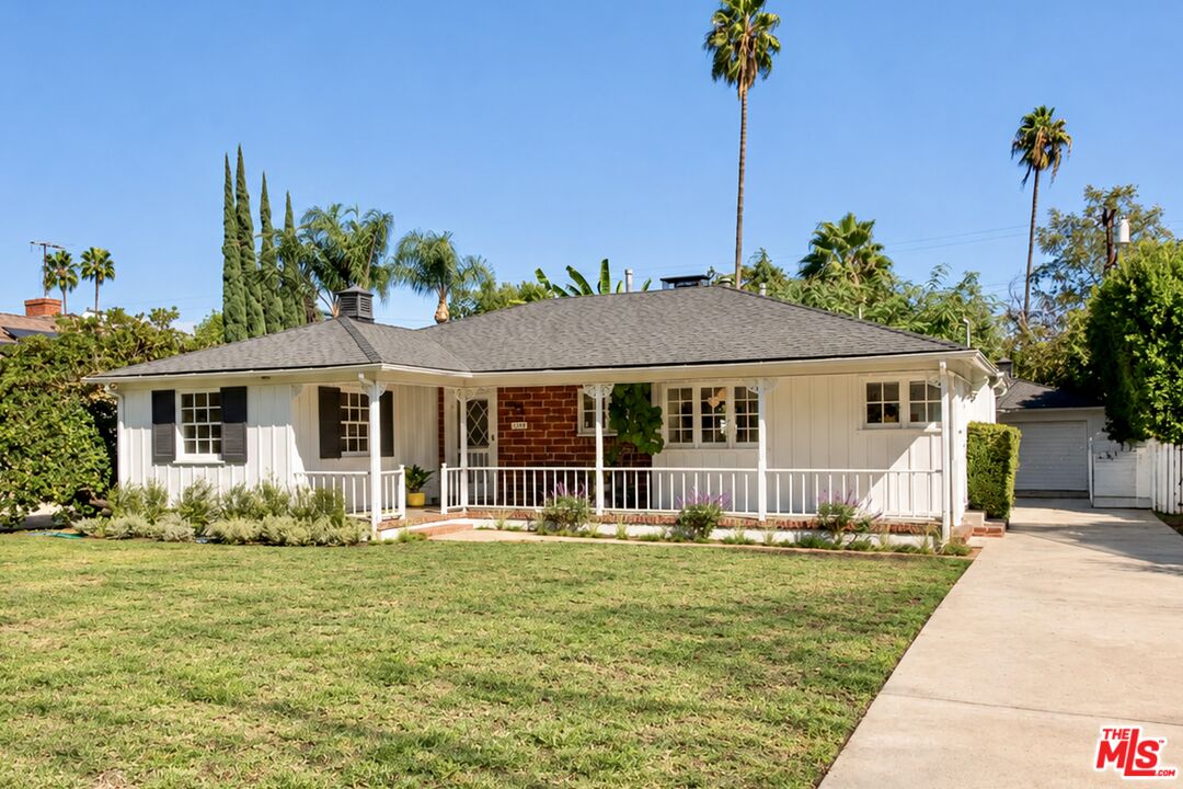 5426 Radford Ave Valley Village CA