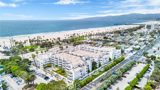 150 Ocean Park Unit: 520