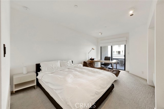 150 Ocean Park Unit: 520