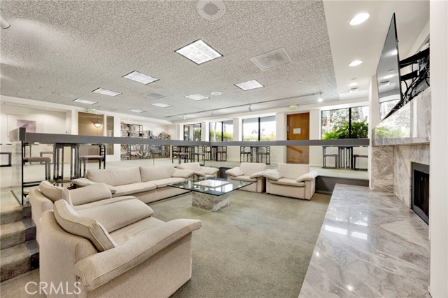 150 Ocean Park Unit: 520