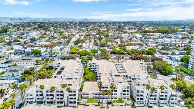 150 Ocean Park Unit: 520