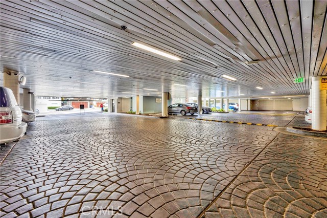 150 Ocean Park Unit: 520