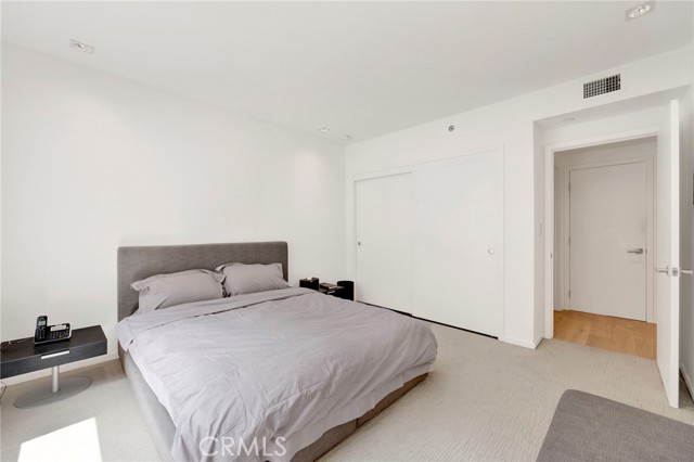 150 Ocean Park Unit: 520