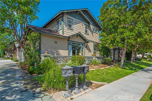 309 W Palm