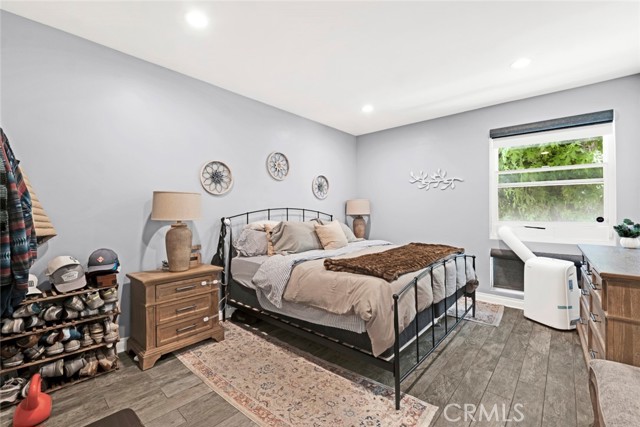 11225 Peach Grove ST Unit: 102