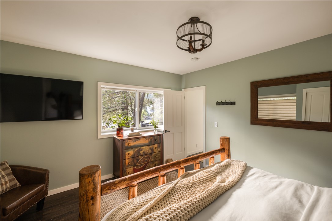 161 Rocky Point RD