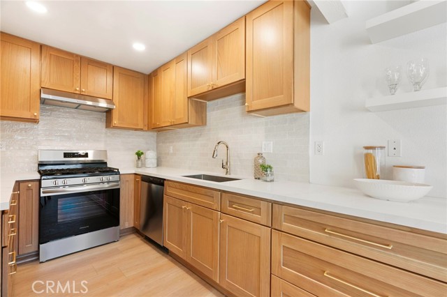 2510 Arizona AVE Unit: 7