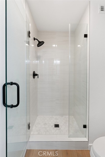 2510 Arizona AVE Unit: 7