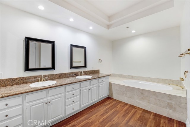2122 Century Park LN Unit: 417