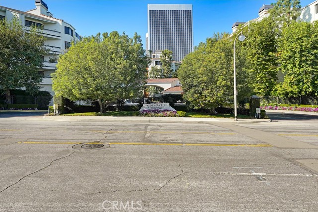 2122 Century Park LN Unit: 417