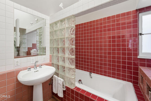 1334 Carmen DR