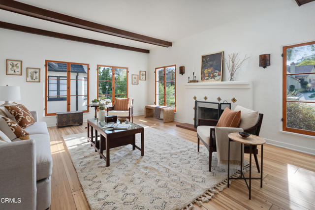 1334 Carmen DR