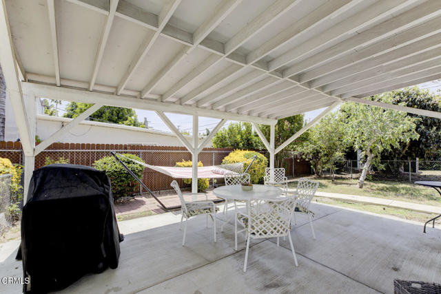 2330 Yosemite DR