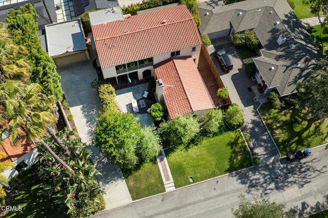 752 Glenview RD