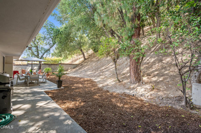 5778 Valerie AVE