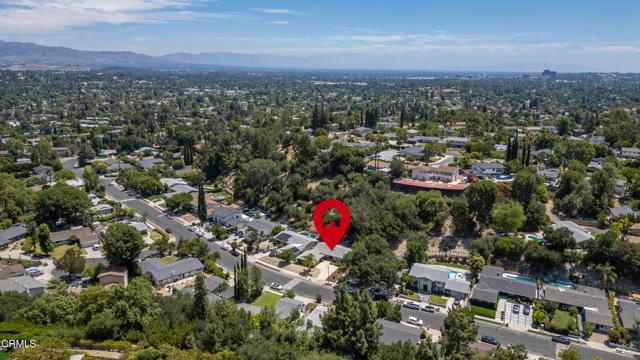 5778 Valerie AVE