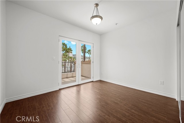 5633 Carlton WAY Unit: 503