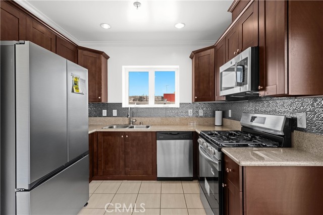 5633 Carlton WAY Unit: 503
