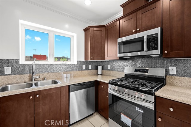 5633 Carlton WAY Unit: 503