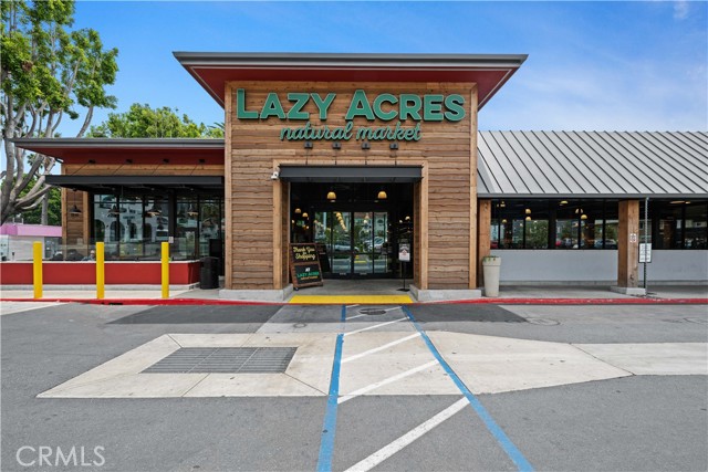 5633 Carlton WAY Unit: 503