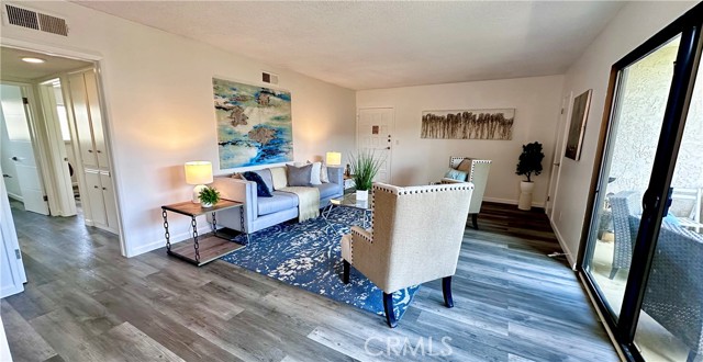 937 19th ST Unit: 5