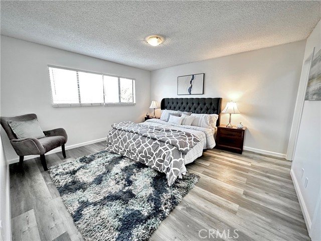 937 19th ST Unit: 5