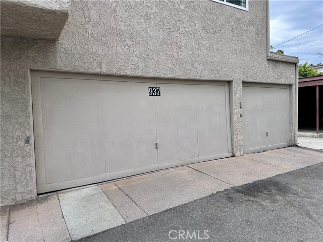 937 19th ST Unit: 5