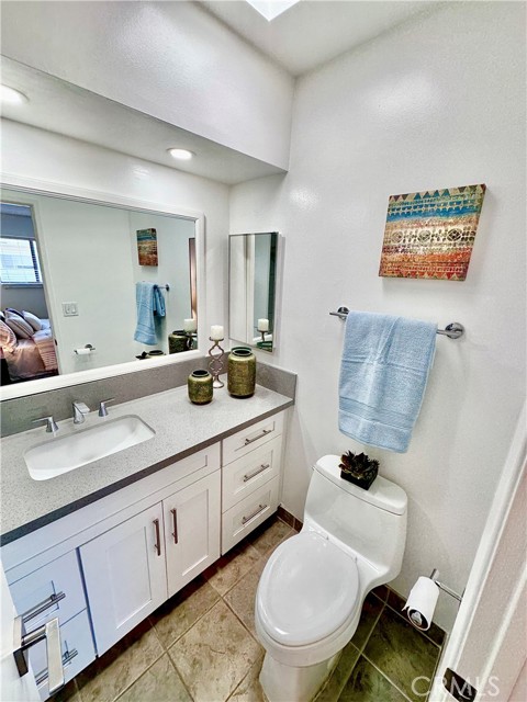 937 19th ST Unit: 5