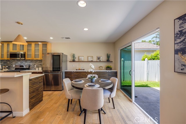 5112 Topanga Canyon BLVD