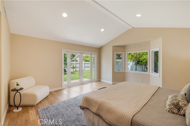 5112 Topanga Canyon BLVD