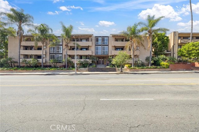 17000 Burbank BLVD Unit: 313
